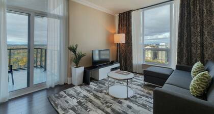 2 Bedroom/2 Bathroom Suite