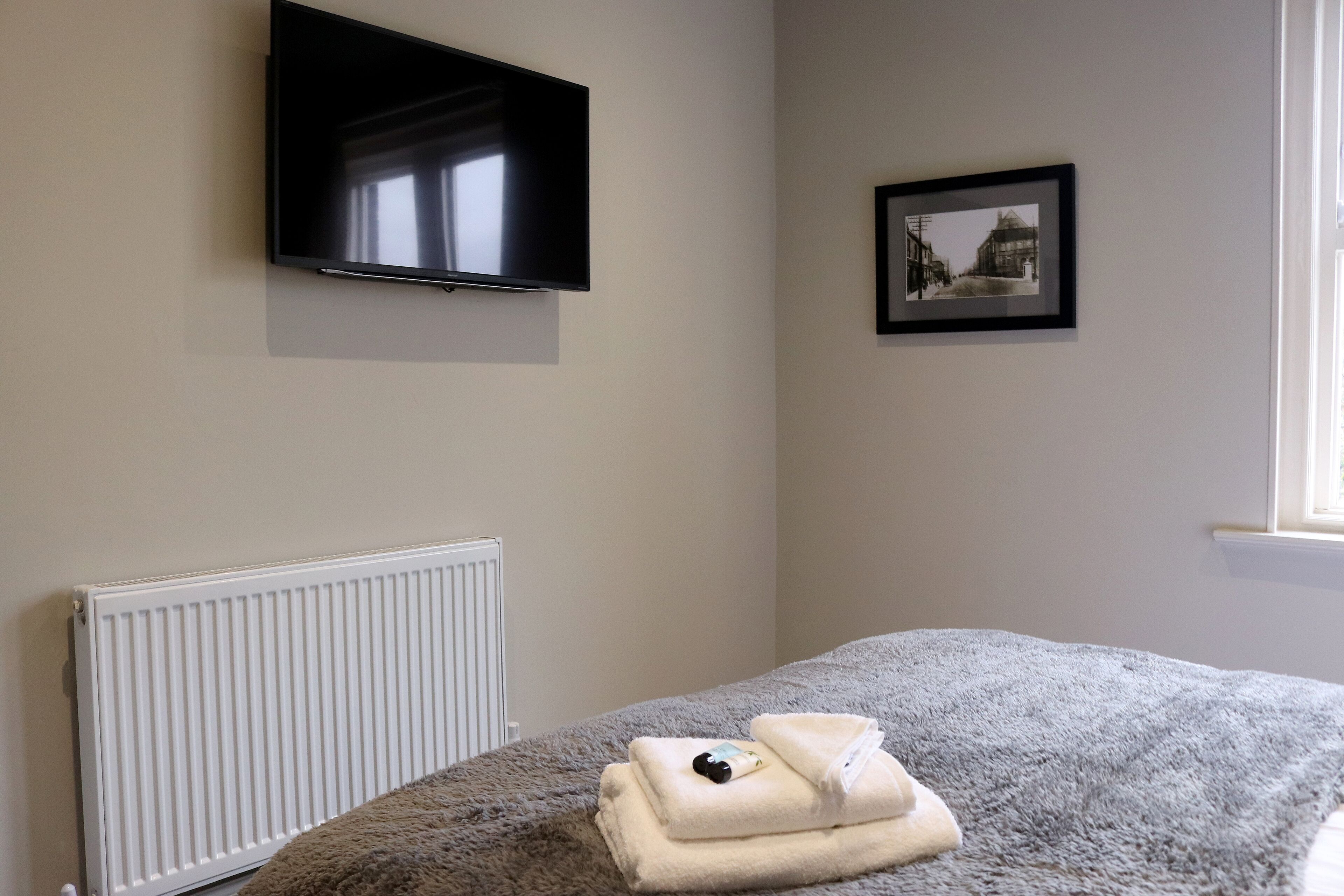 1 bedroom, in-room safe, desk, laptop workspace