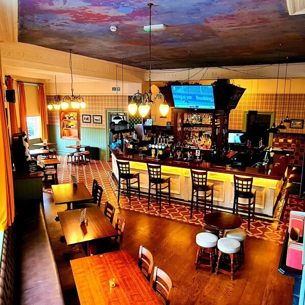 Bar (en la propiedad)