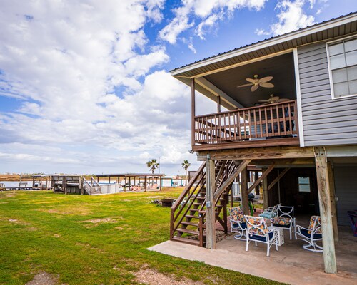 Near the Caney Y! Minutes to Bay,Gulf, Beach!