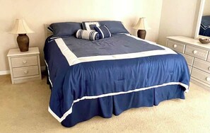 4 chambres, fer et planche à repasser, Wi-Fi, draps fournis