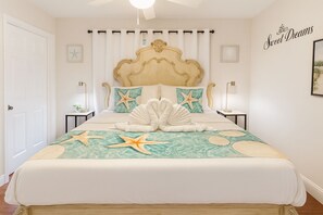 5 bedrooms, desk, iron/ironing board, free WiFi