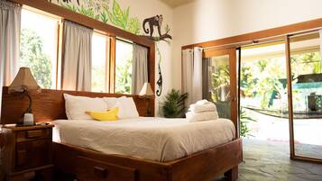 8 bedrooms, in-room safe, iron/ironing board, free WiFi