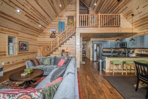 House, Multiple Beds, Hot Tub | Living room | TV