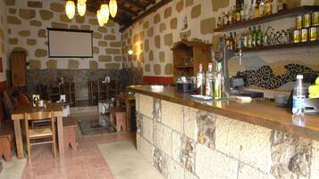 Bar (en el alojamiento)