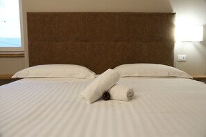 Dreibettzimmer (Mepak)