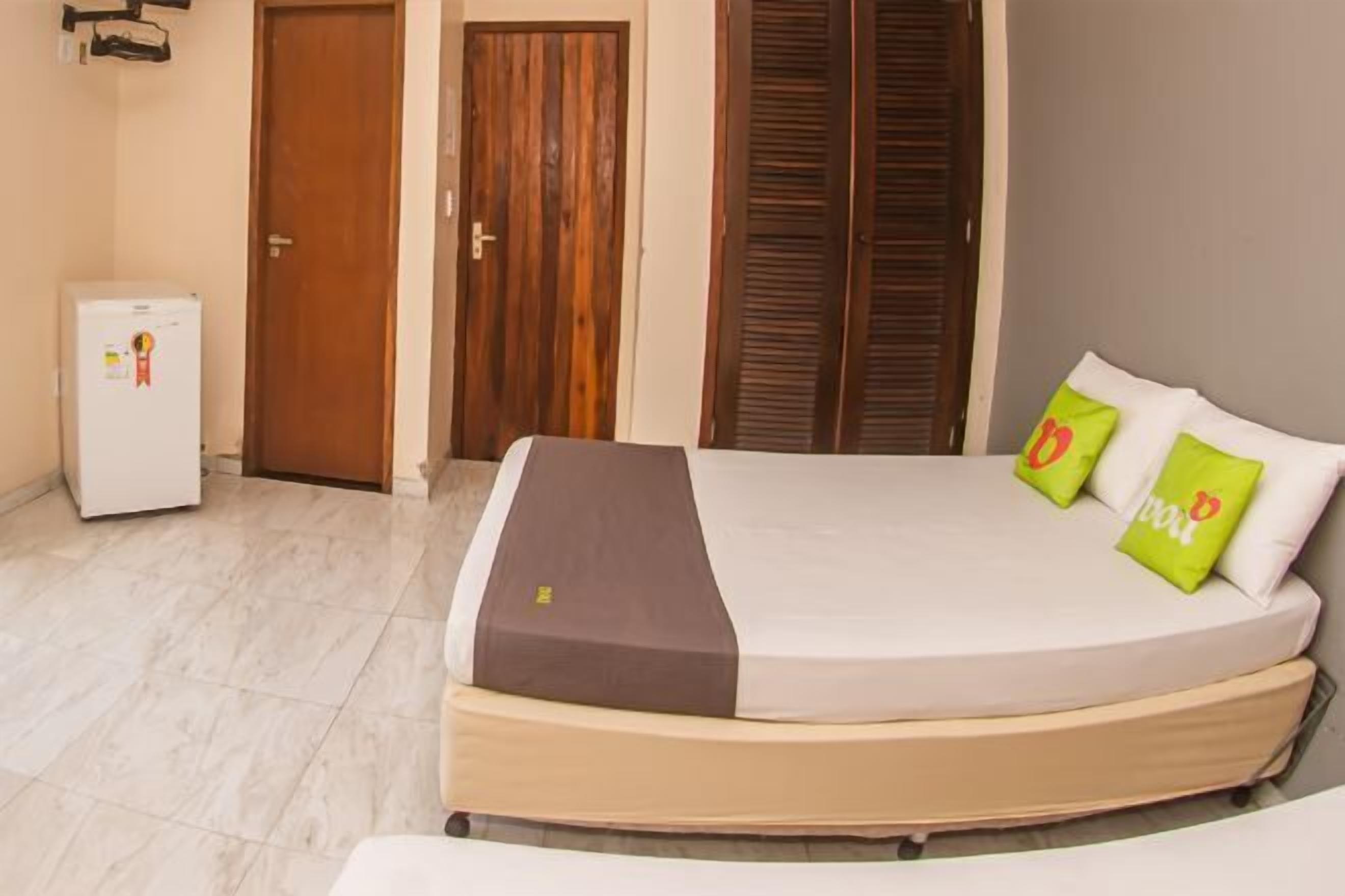 Minibar, draps fournis