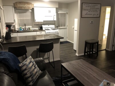 Edwards House; Litchfield, IL; Pets welcome