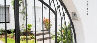 利马 18 号精品酒店