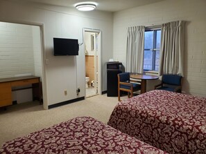 Room - Fleetwood Motel (Cheyenne)