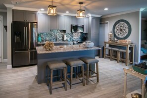 Fridge, microwave, oven, stovetop - WE 102 Beautiful Gulf Front 2/2 Pool Condo Relax On Sugar Sand Beach (Holmes Beach)