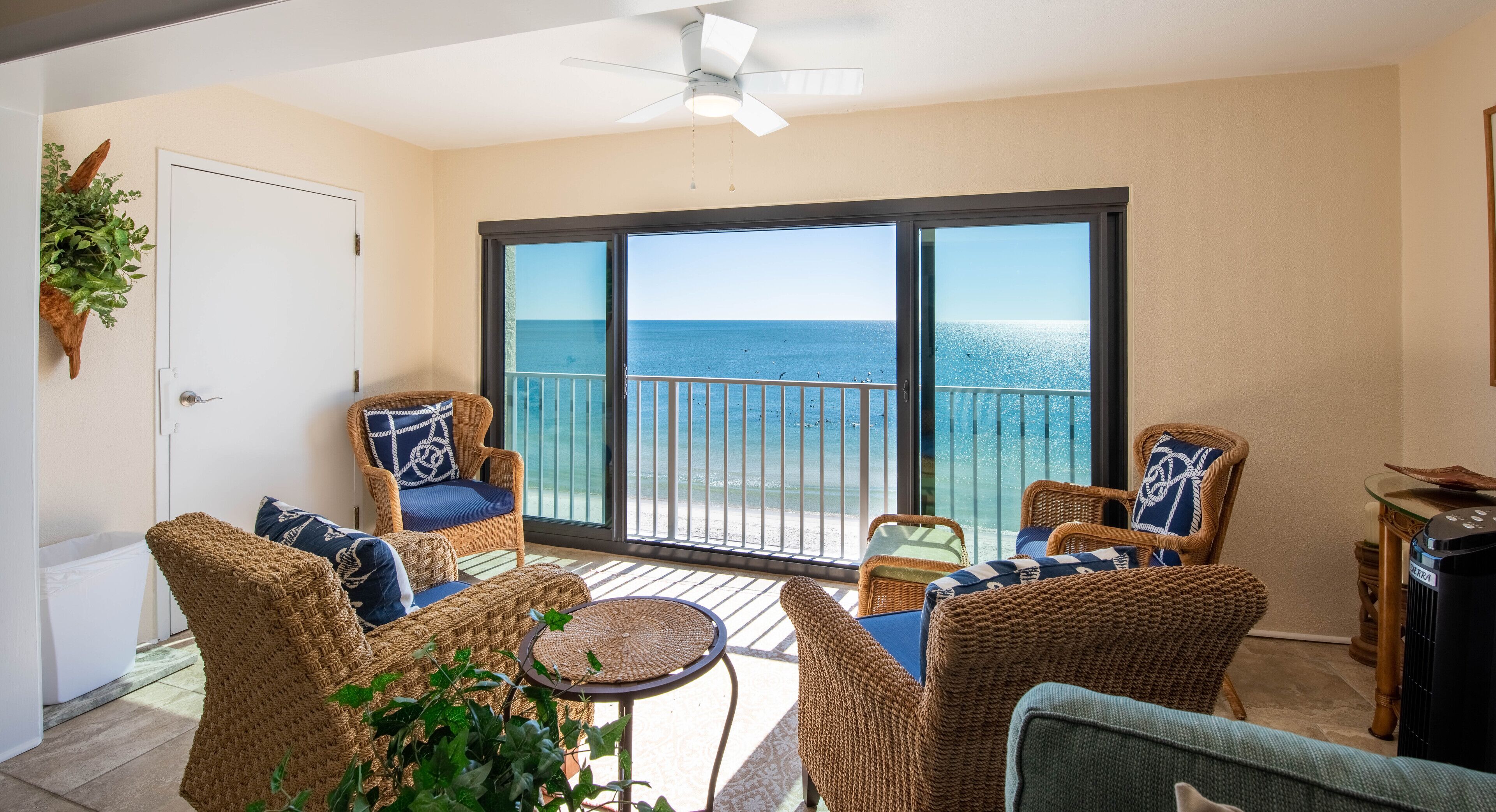 تلفزيون ذكي