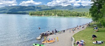 Ski In / Ski Out Luxury Cabin, next to Chair 3, Hot Tub, Sleeps 5, Fireplace and AC!