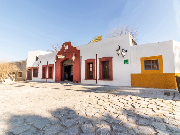 Entrada de la propiedad