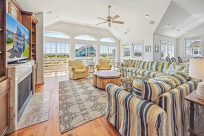 Smart TV, video games, DVD player, ping pong