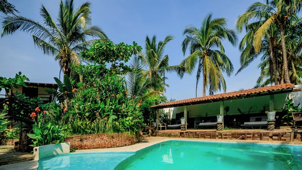 Outdoor pool - Capital O Verdemar, Pie de la Cuesta (Acapulco)