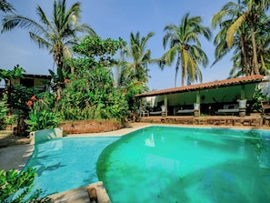 Piscina externa
