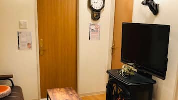 Télévision, console de jeux vidéo, Netflix, services de streaming