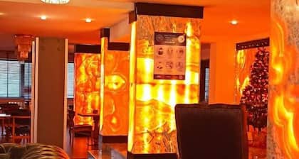 Ak Life Hotel