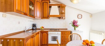Just 50 meters to beach with sea view