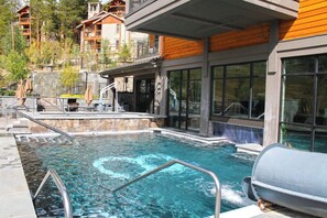 Indoor pool, outdoor pool