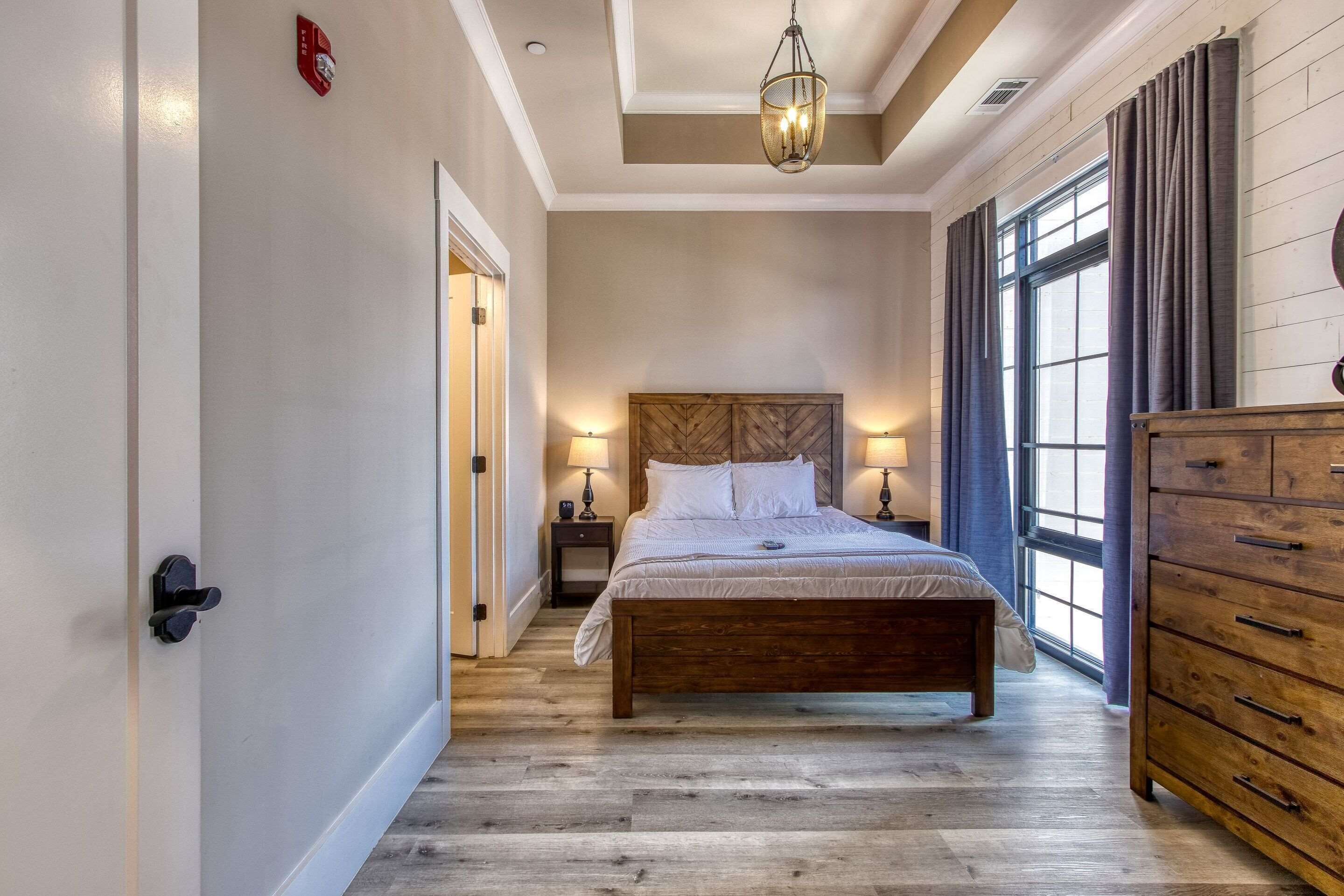 suite, multiple beds, accessible, non smoking (efficiency) | individually decorated, individually furnished, blackout curtains