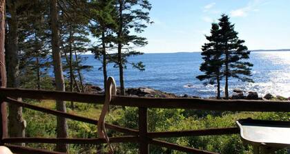 Oceanview Cabin Retreat in Southport