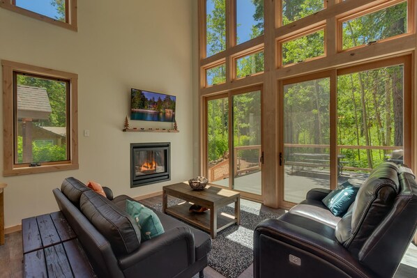 Fireplace, table tennis - Aspen Paradise - TLUXP (Homewood)