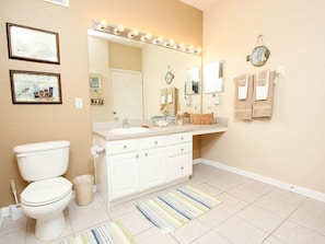Bathroom - Ground Floor 3 Bedroom 2 Bath Luxury Condo (Kissimmee)