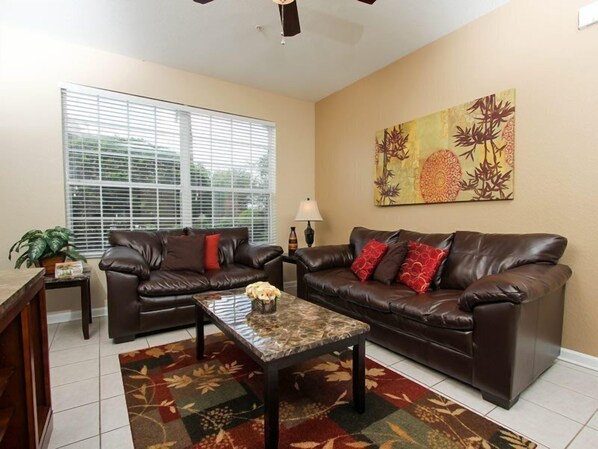 TV, DVD player - Ground Floor 3 Bedroom 2 Bath Luxury Condo (Kissimmee)