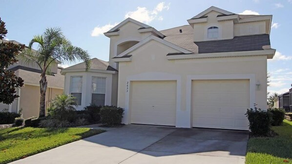 Exterior - Lovely 5 Bedroom 5 Bath Pool Home in Windsor Hills (Kissimmee)
