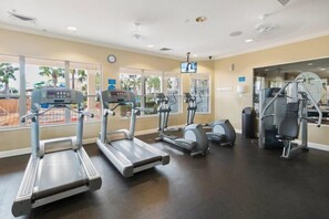 House | Fitness facility - Beautiful 5 Bedroom 5 Bath Pool Home In Windsor Hills Resort (Kissimmee)
