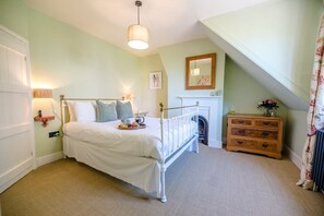 3 soverom, strykejern/-brett, wi-fi og sengetøy