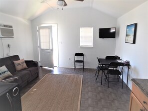 Interior detail - JJB Cabins (Matagorda)