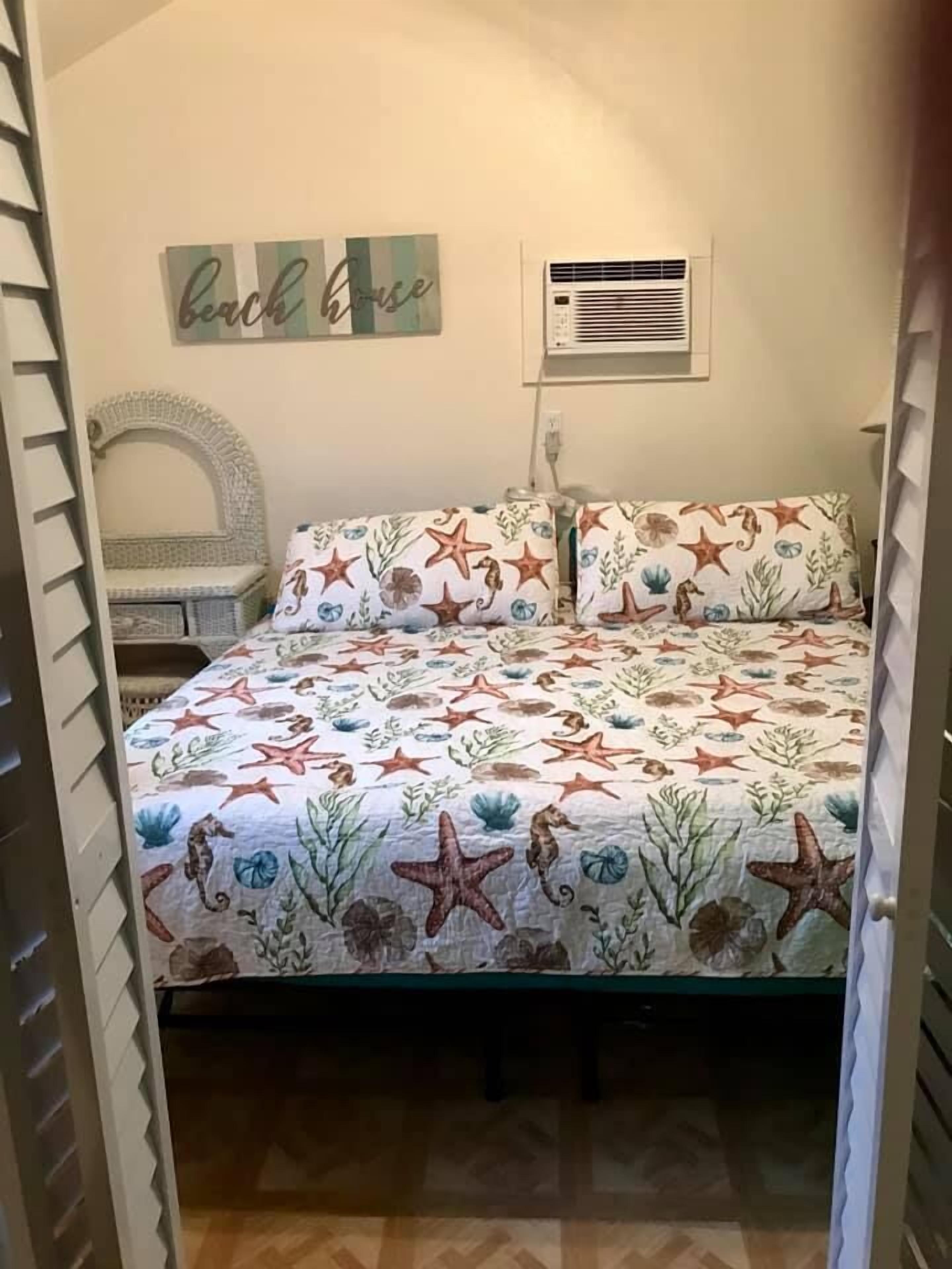 Basic Cabin, 1 Bedroom (Shark Tank) | 1 bedroom, individually decorated, individually furnished