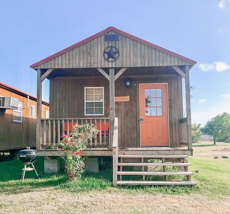 Basic Cabin, 1 Bedroom (Gone Coastal) | 1 bedroom, individually decorated, individually furnished