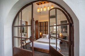 15 chambres, bureau