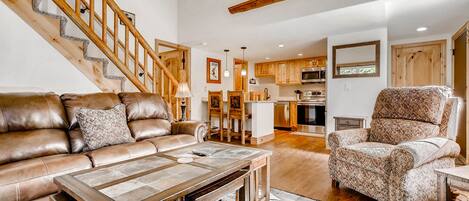 TV, fireplace, DVD player