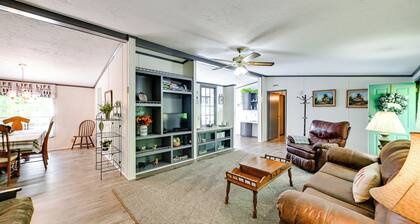 Quiet 'Horseshoe Hill House' By Lake Barkley!