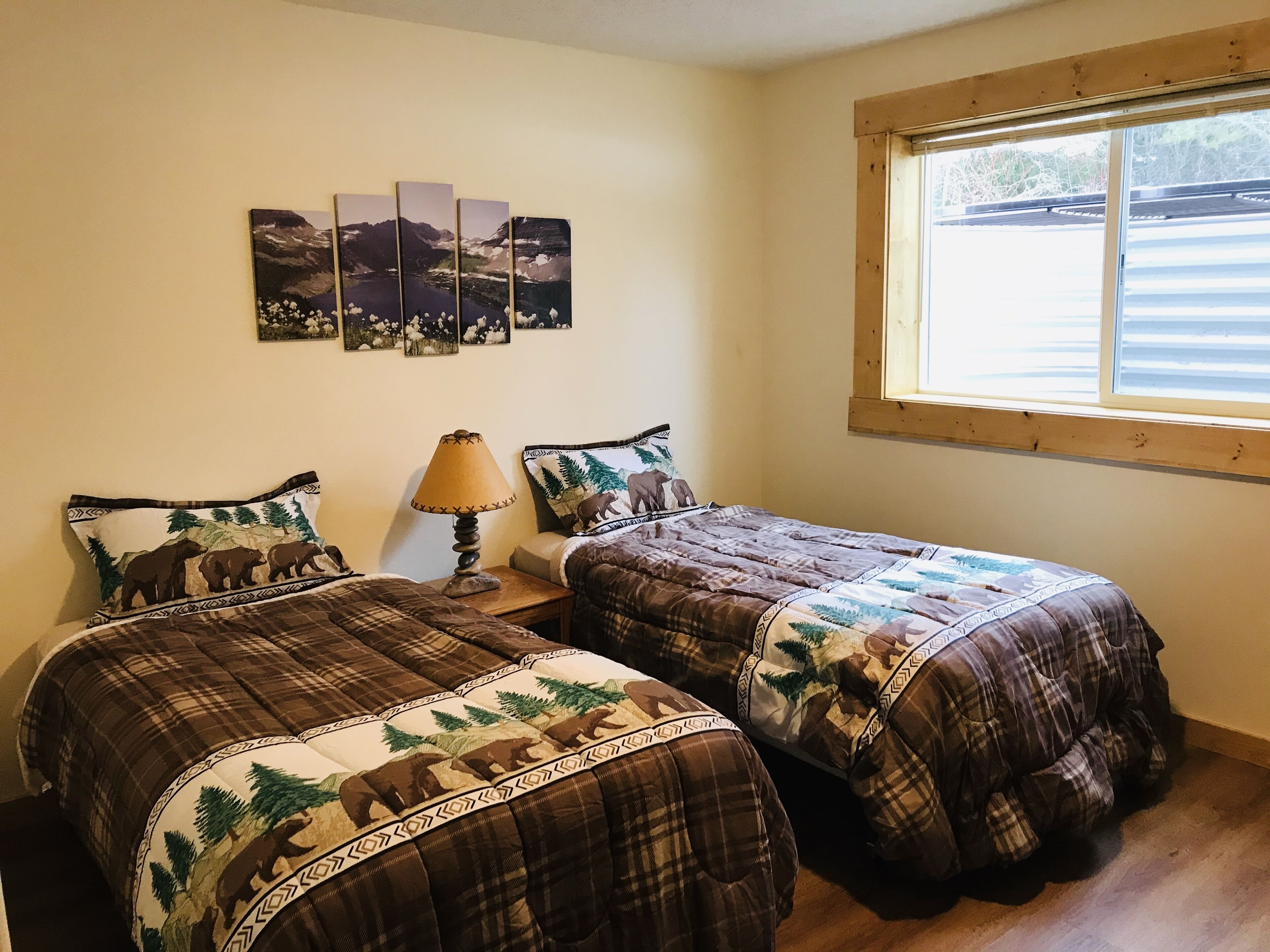 3 chambres, fer et planche à repasser, Wi-Fi gratuit, draps fournis