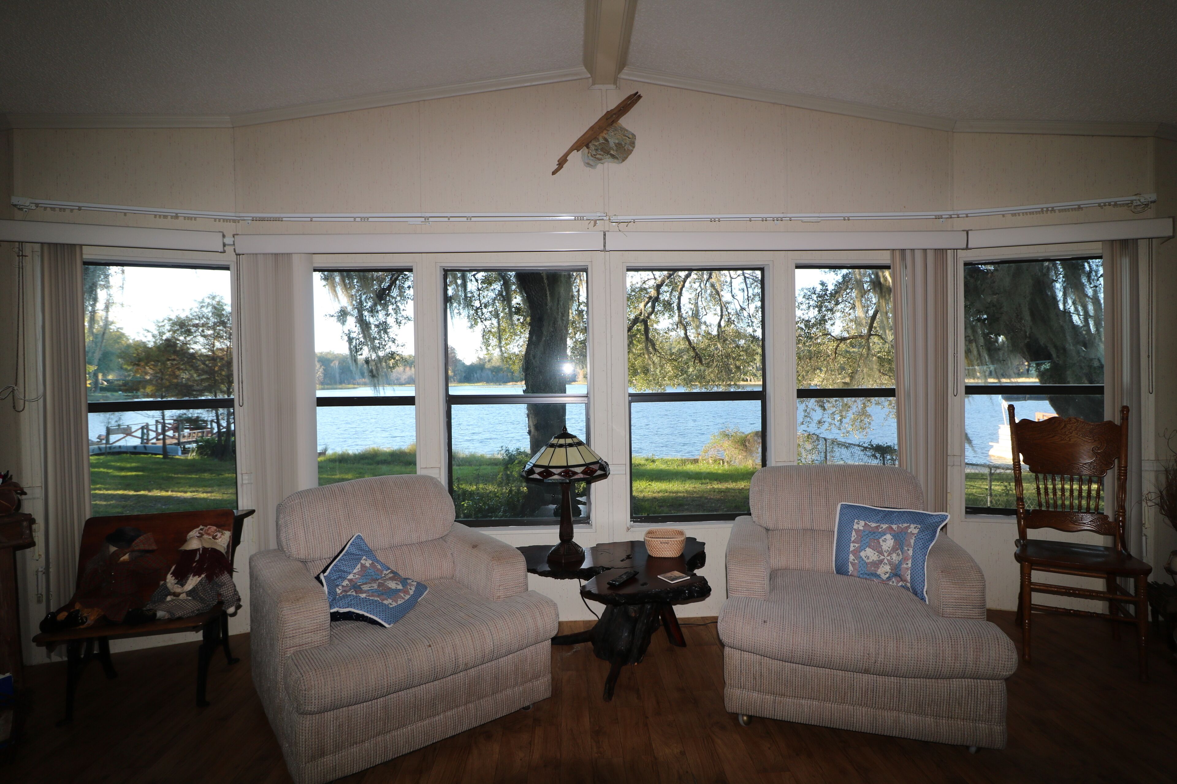 Lakeview from your living room. Water touches the back yard.