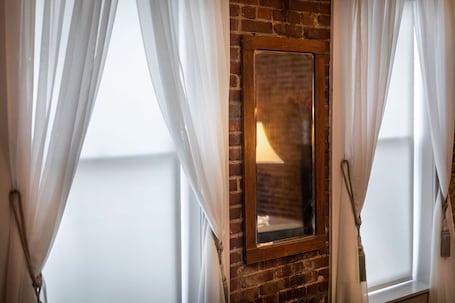 Interior. Honeymoon Downtown Boutique Loft - Located in the Historic River District.
