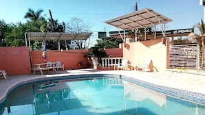 Outdoor pool - Hotel La Avenida (Altamira)