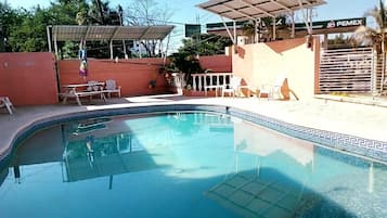 Alberca al aire libre