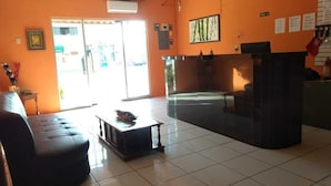 Lobby - Hotel La Avenida (Altamira)