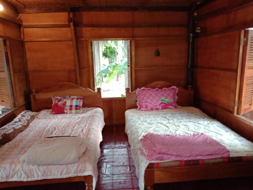 Chambre Familiale | Draps en coton égyptien, literie de qualité supérieure, bureau
