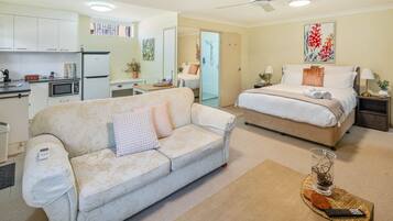 The Tallowood Apartment | Living area | 32-inch LCD TV with digital channels, TV