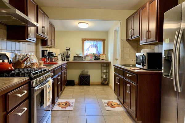 Refrigerador, microondas, horno, placa de cocina