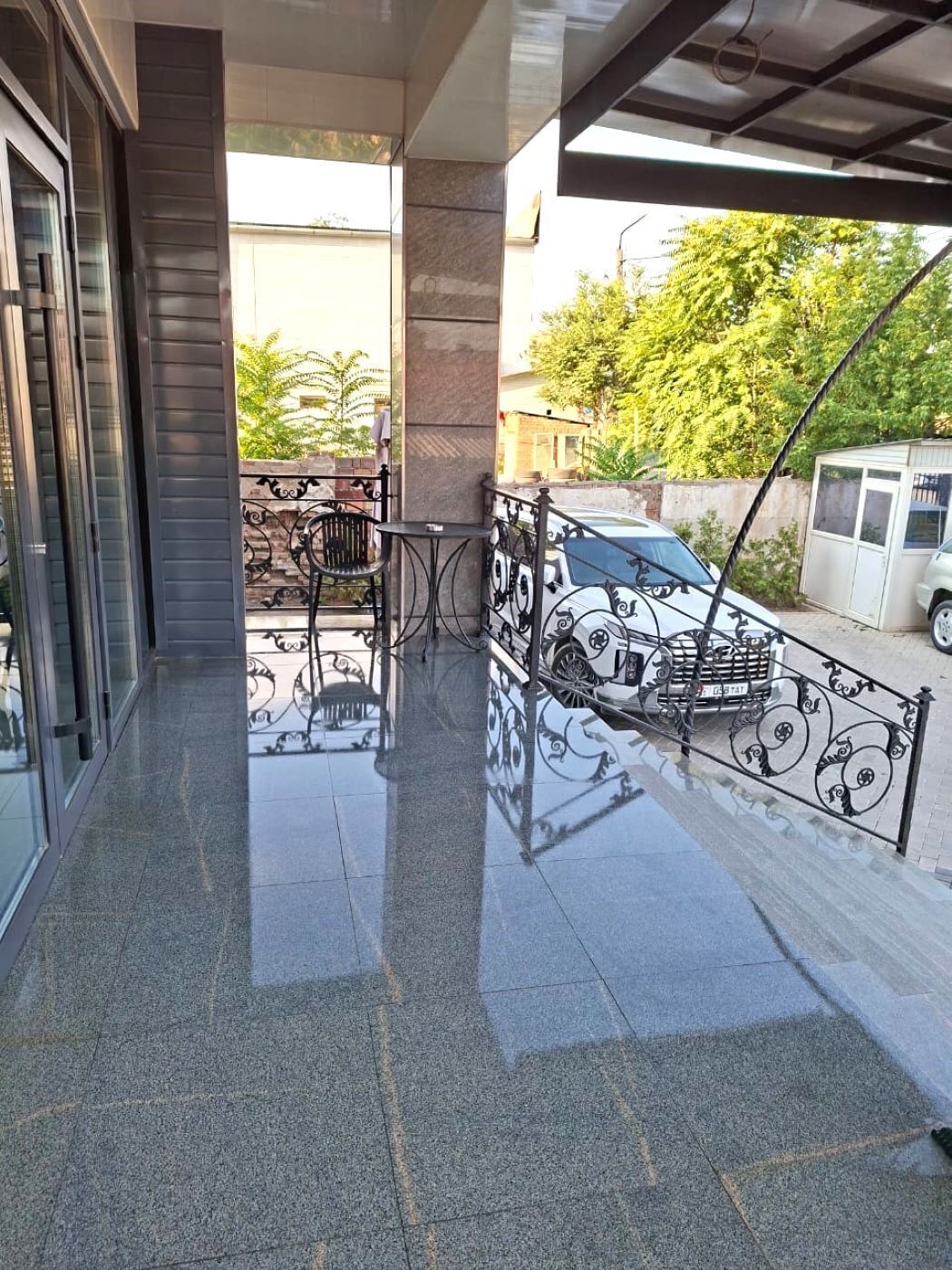 Sun deck