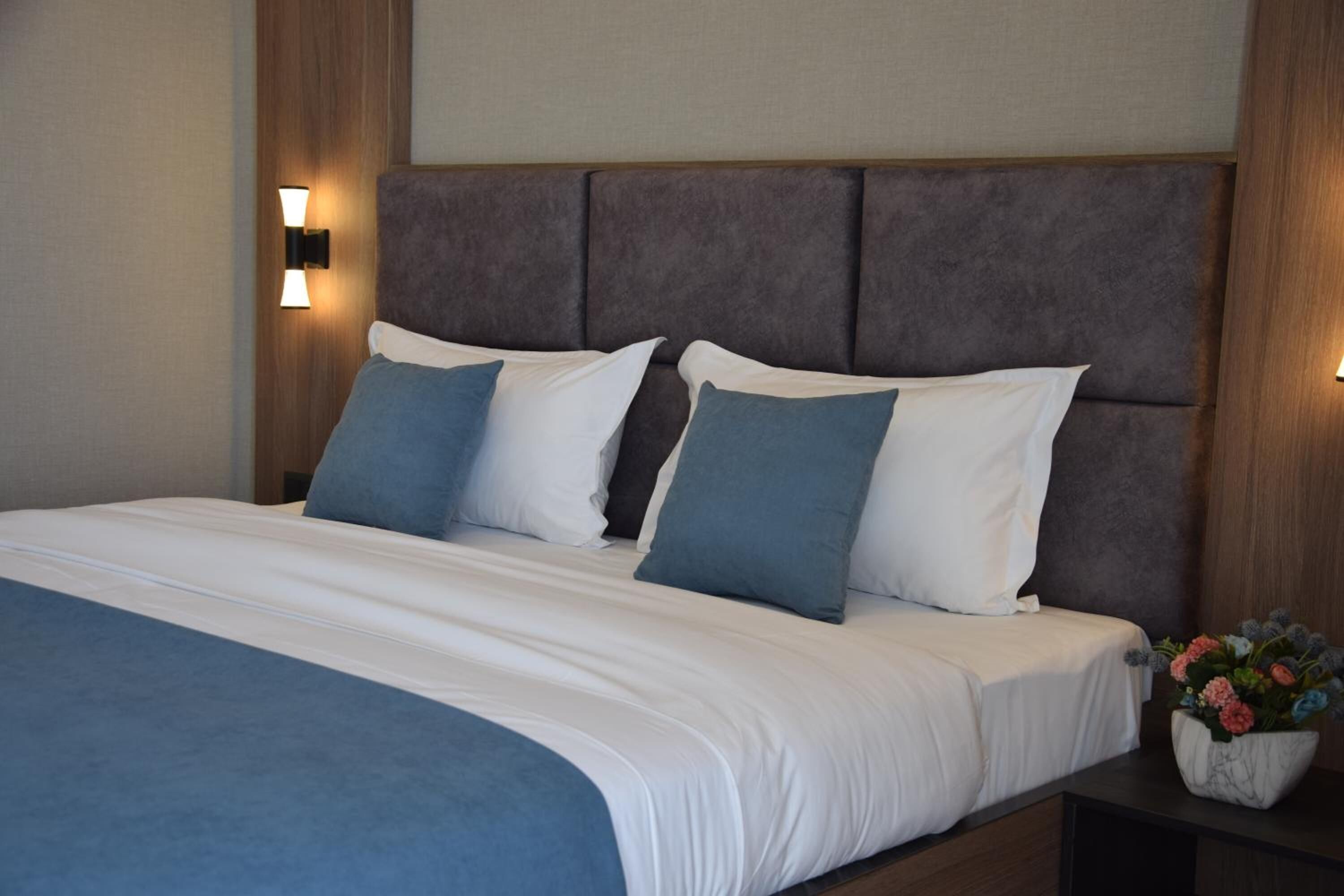 Photo - Sara Hotel Bishkek